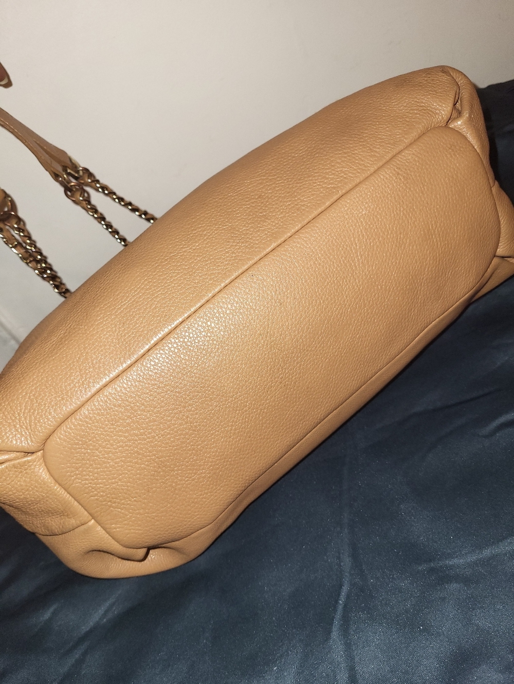Tory Burch Tan Leather Tote with Chain-Strap/ Comes With COA EUC - Picture 5 of 10